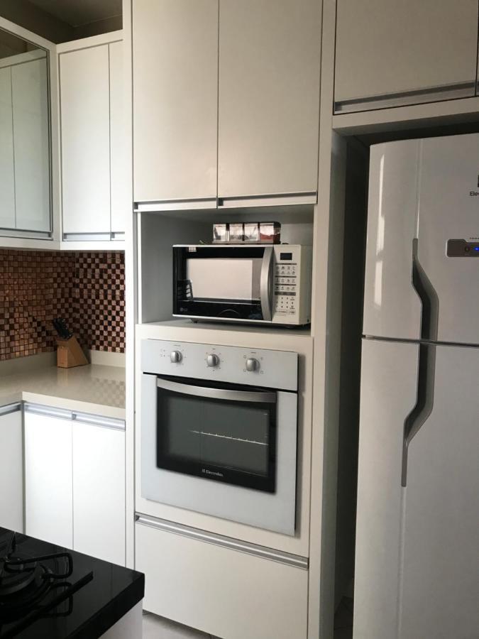 Lindo Apartamento Com Vista Para O Mar Matinhos Luaran gambar